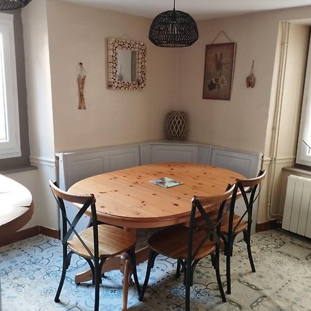 Maison De Village Dans Une Rue Calme Ax-les-Thermes Buitenkant foto