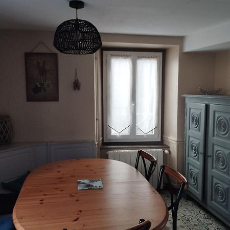 Maison De Village Dans Une Rue Calme Ax-les-Thermes Buitenkant foto
