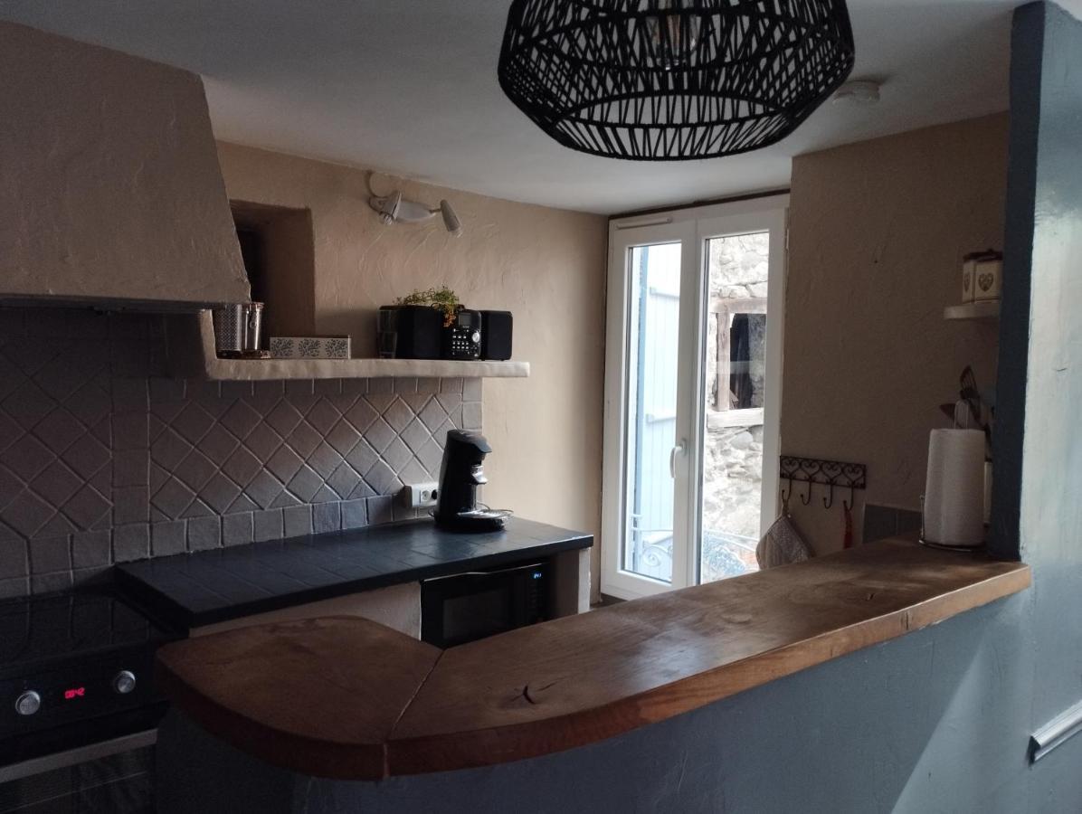 Maison De Village Dans Une Rue Calme Ax-les-Thermes Buitenkant foto