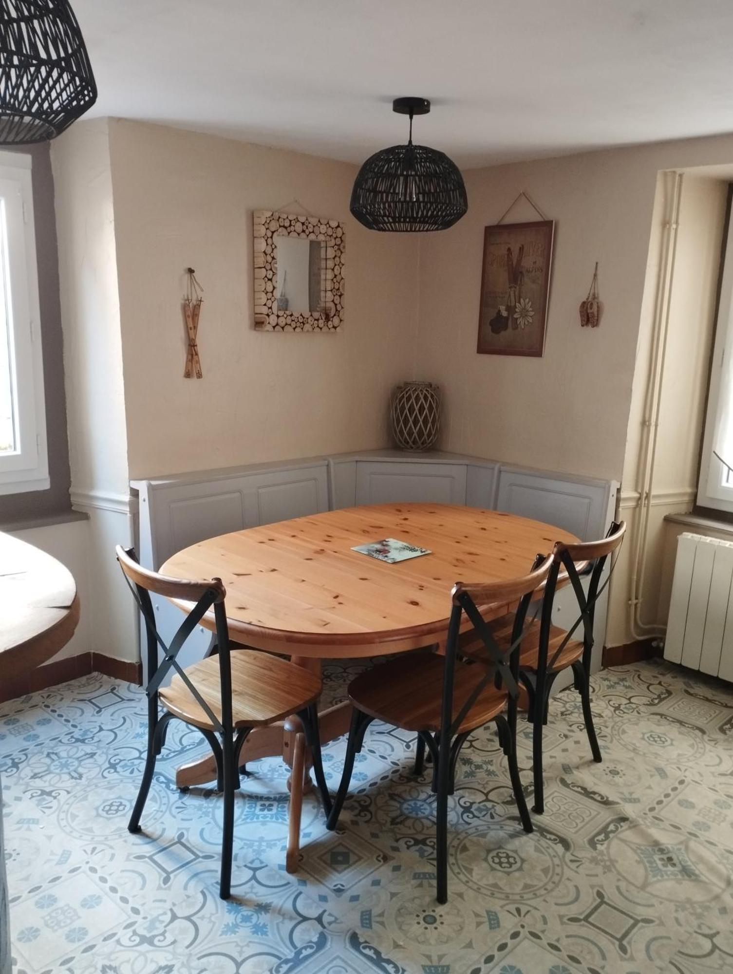 Maison De Village Dans Une Rue Calme Ax-les-Thermes Buitenkant foto